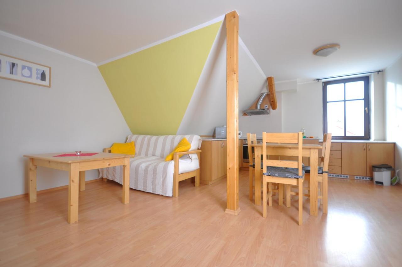 Apartmanove Ubytovani V Koutech Loucna nad Desnou Exterior photo